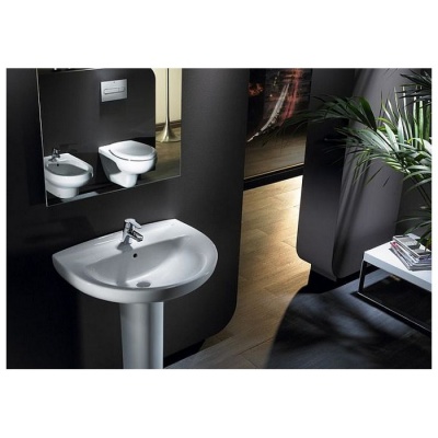 Умывальник Roca 560 Victoria 732739300Y фотография